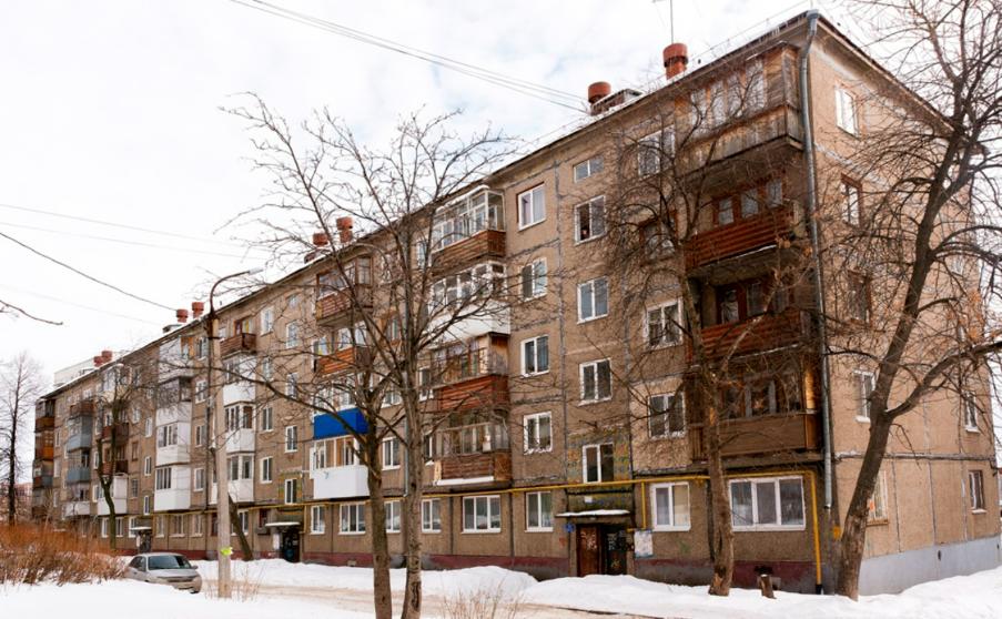 В России подходит к пределу прочности жильё, построенное в середине прошлого века — те самые знакомые всем «хрущёвки»