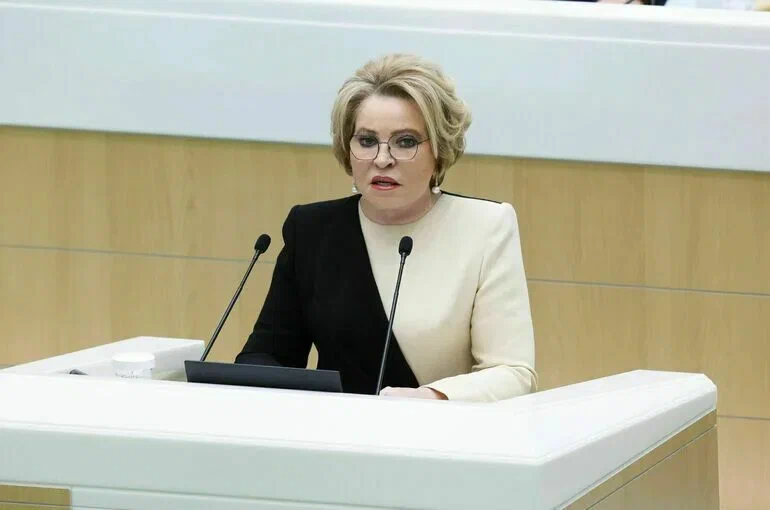 Матвиенко предлагает смягчить условия «Семейной ипотеки» для многодетных семей